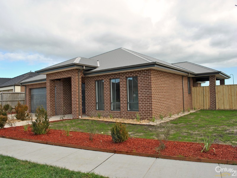 1126 Brockman Street, Cranbourne East VIC 3977