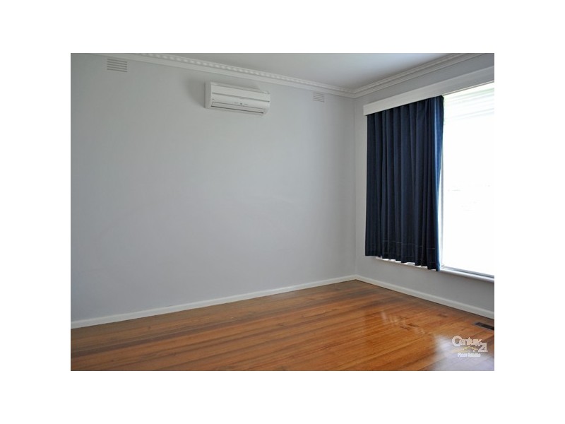 2 Crawley Road, Narre Warren VIC 3805