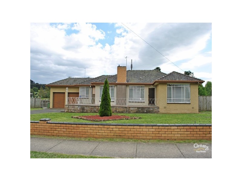 2 Crawley Road, Narre Warren VIC 3805