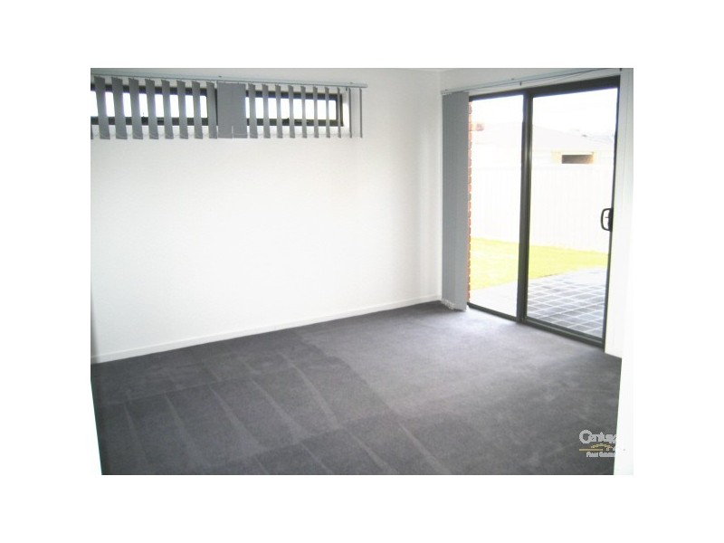 68 Golf Links Road, Berwick VIC 3806