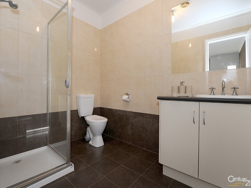 6 Postregna Way, Skye VIC 3977