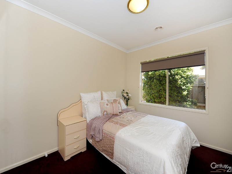 14 Charles Conder Place, Berwick VIC 3806