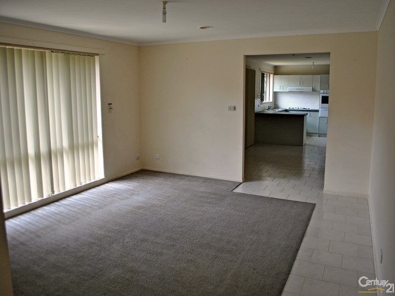 80 The Parkway, Hampton Park VIC 3976