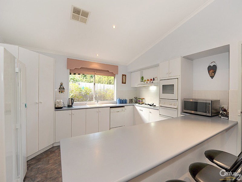 23 Denver Drive, Narre Warren VIC 3805