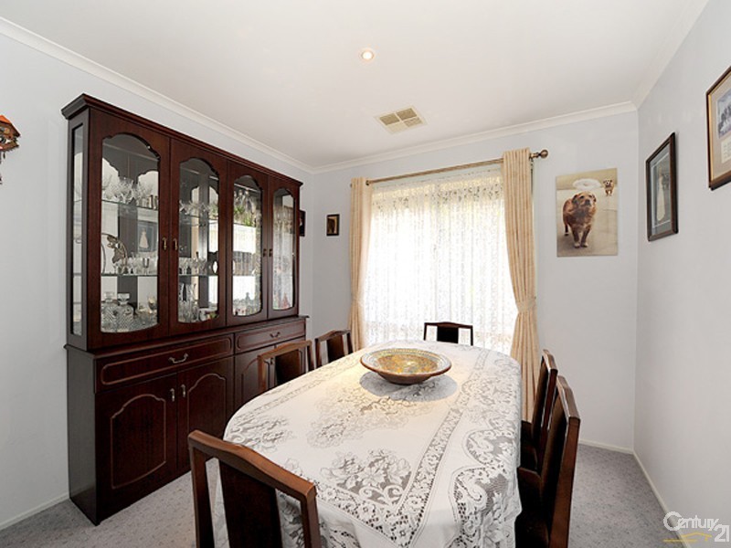 23 Denver Drive, Narre Warren VIC 3805