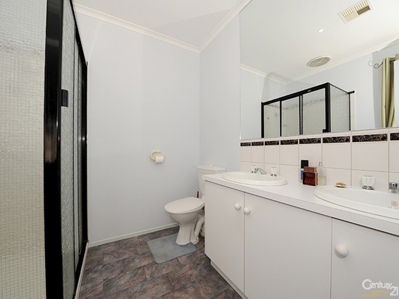 23 Denver Drive, Narre Warren VIC 3805