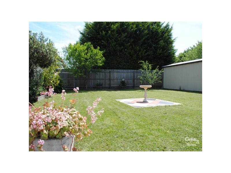 5 Rosalie Court, Pakenham VIC 3810