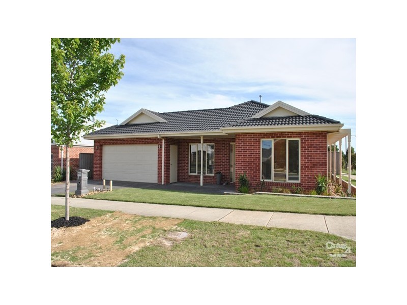 6 Flinders Park Drive, Officer VIC 3809