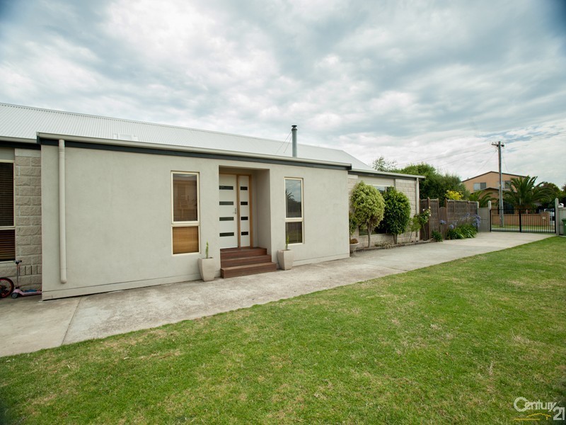 21 Surfers Drive, Cape Woolamai VIC 3925