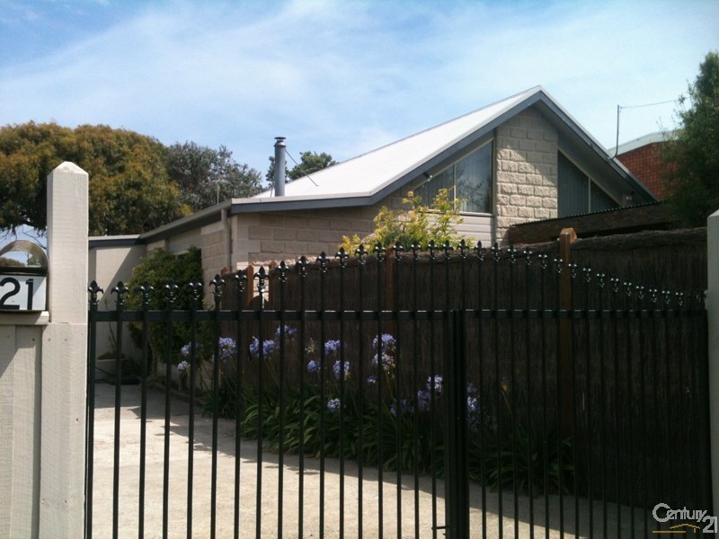 21 Surfers Drive, Cape Woolamai VIC 3925