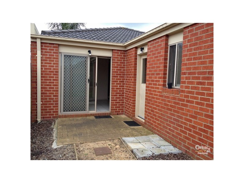 6/133 Bemersyde Drive, Berwick VIC 3806