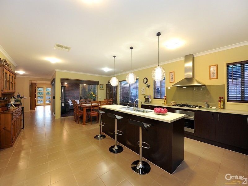 14  Ashby Drive, Berwick VIC 3806