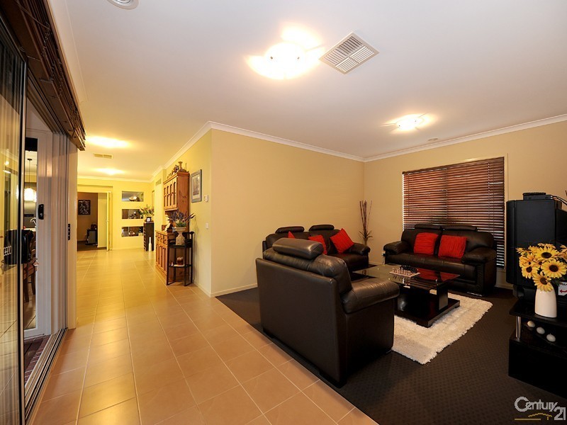 14  Ashby Drive, Berwick VIC 3806