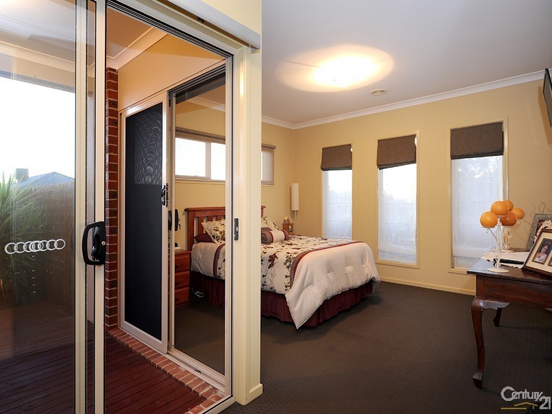 14  Ashby Drive, Berwick VIC 3806