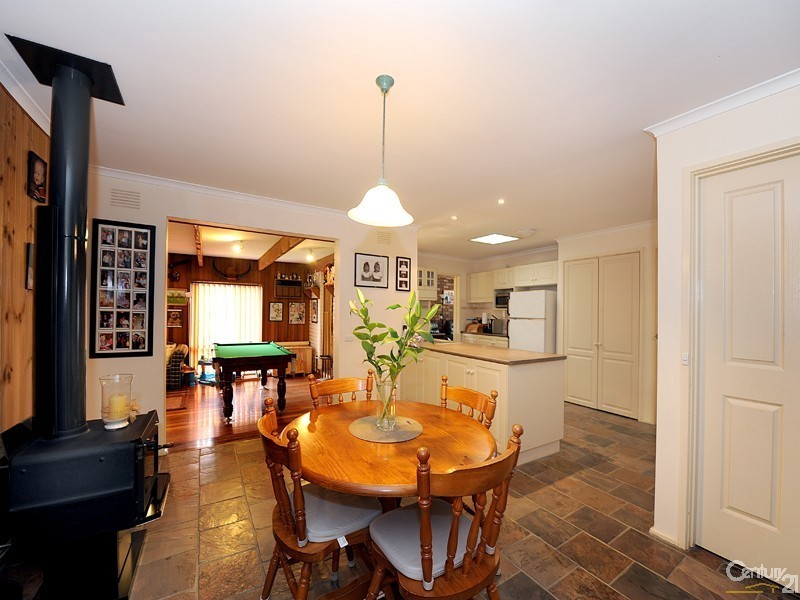 5 Crowley Avenue, Narre Warren VIC 3805