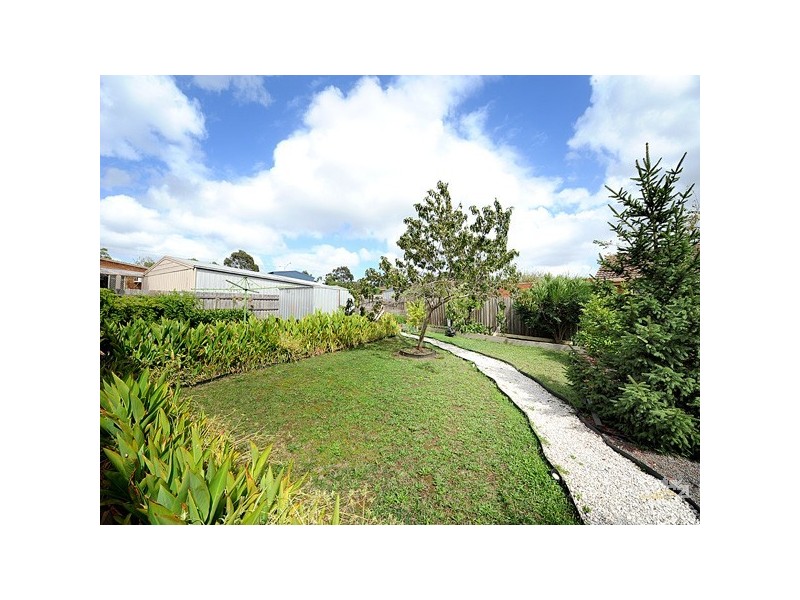 8 Mace Rise, Hallam VIC 3803