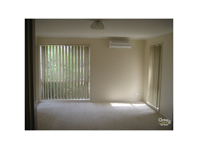 2/12 Madison Avenue, Narre Warren VIC 3805