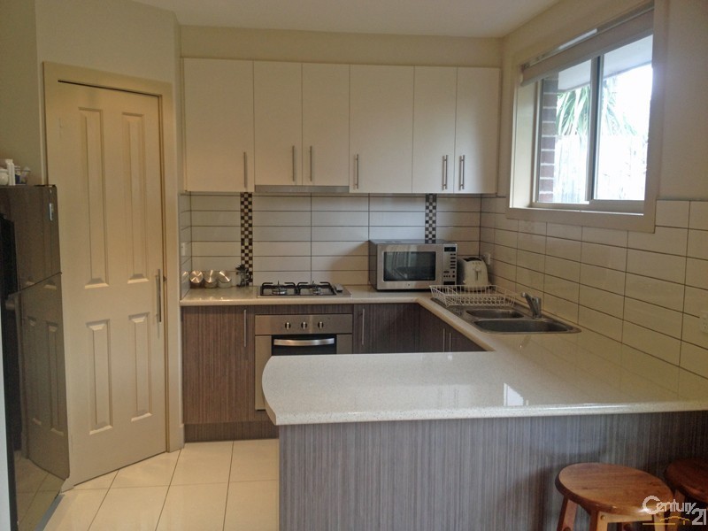 2/26 Almond Drive, Doveton VIC 3177