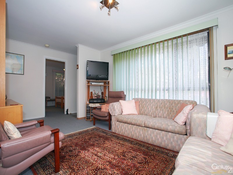 2 Adelong Court, Berwick VIC 3806