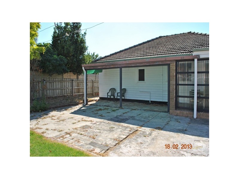 4 Barton Street, Dandenong North VIC 3175