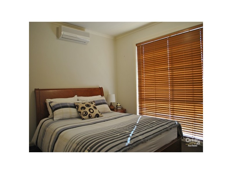 7 Amber Crescent, Narre Warren VIC 3805