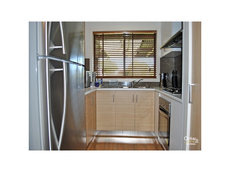 7 Amber Crescent, Narre Warren VIC 3805