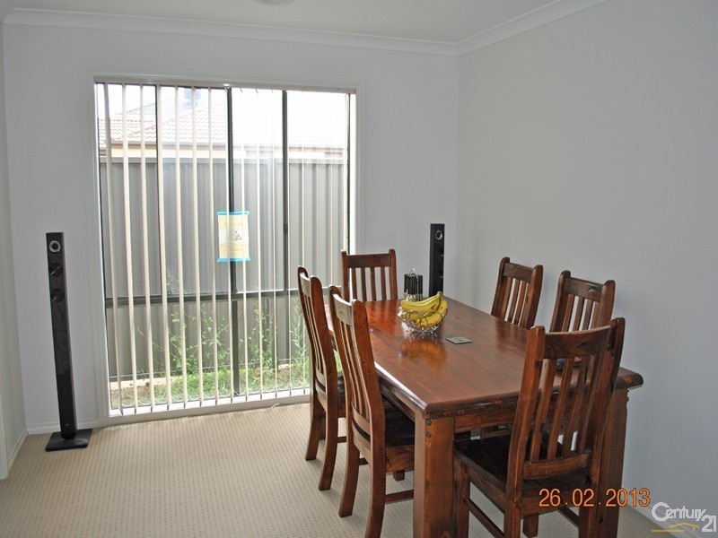 12 Tiarne Crescent, Hampton Park VIC 3976