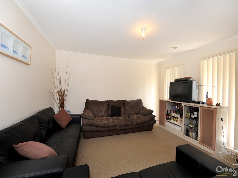 10 Baronessa Avenue, Narre Warren South VIC 3805