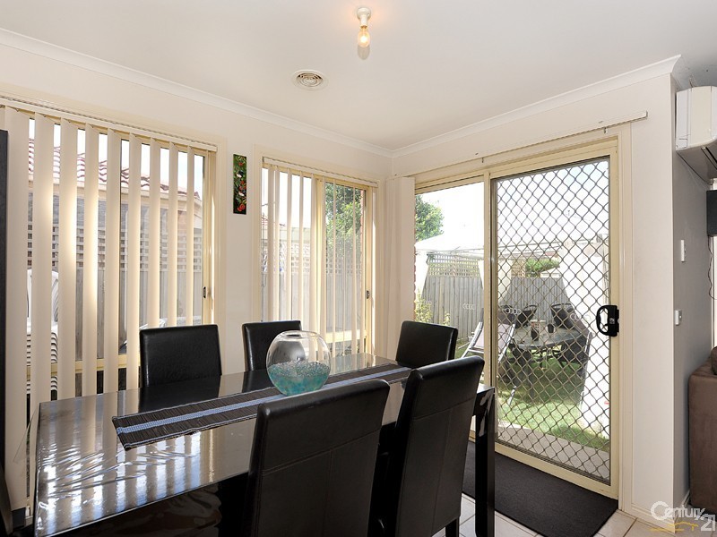 10 Baronessa Avenue, Narre Warren South VIC 3805