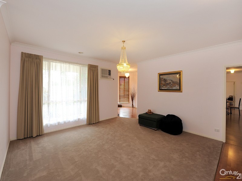 22 Somerset Court, Narre Warren South VIC 3805