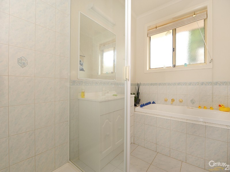 22 Somerset Court, Narre Warren South VIC 3805