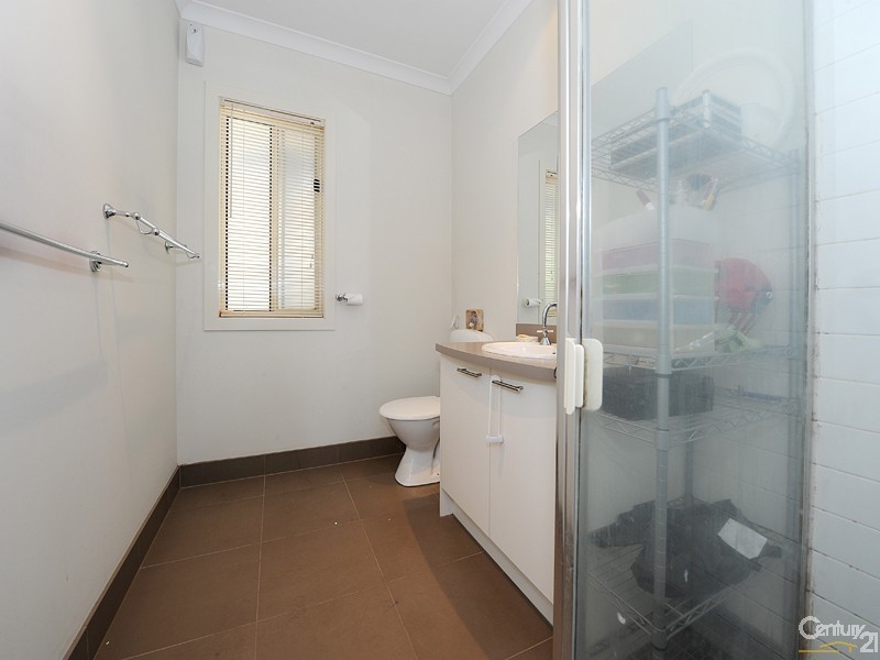 14 Monarch Road, Berwick VIC 3806