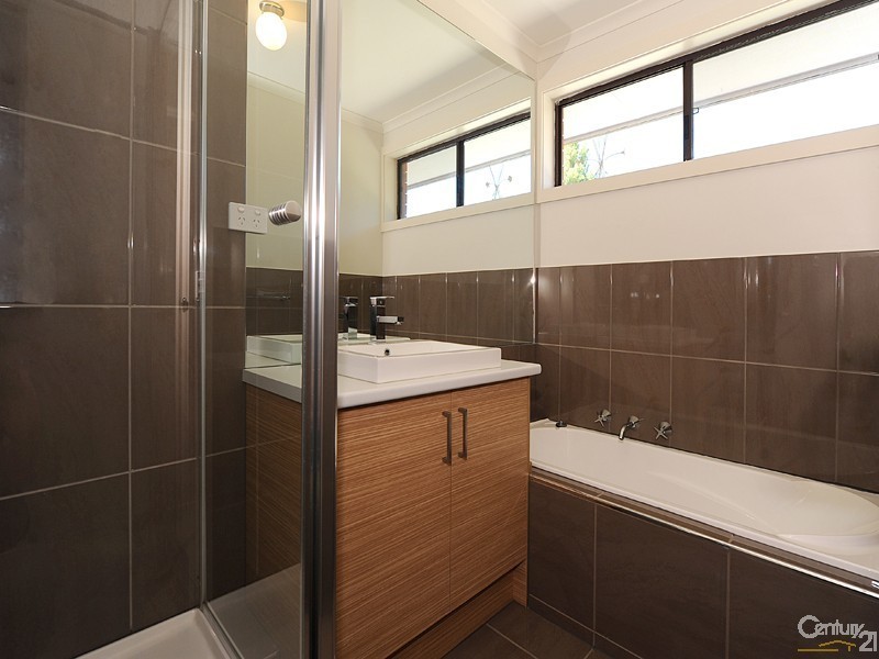 7 Amber Crescent, Narre Warren VIC 3805