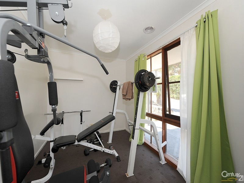 9  Marsden Court, Cranbourne North VIC 3977