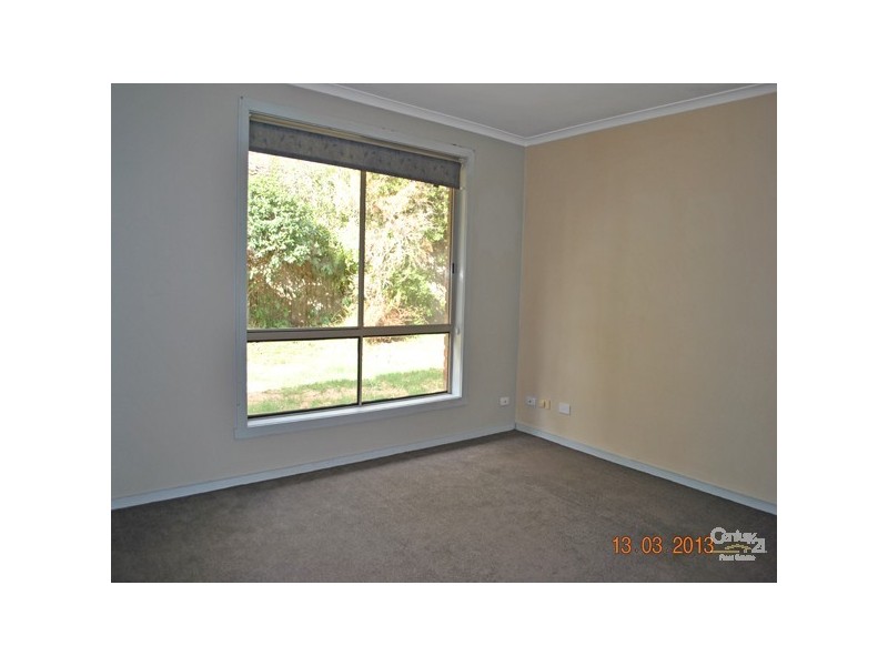 15 Swan Court, Narre Warren South VIC 3805