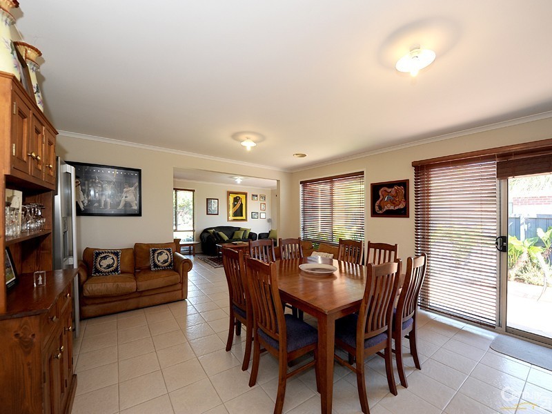 4 Britannia Close, Narre Warren South VIC 3805