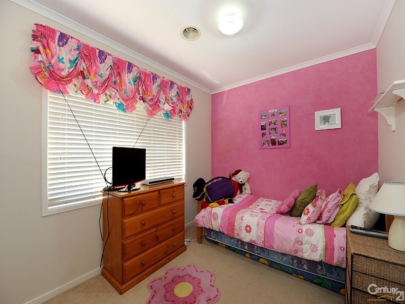 4 Britannia Close, Narre Warren South VIC 3805