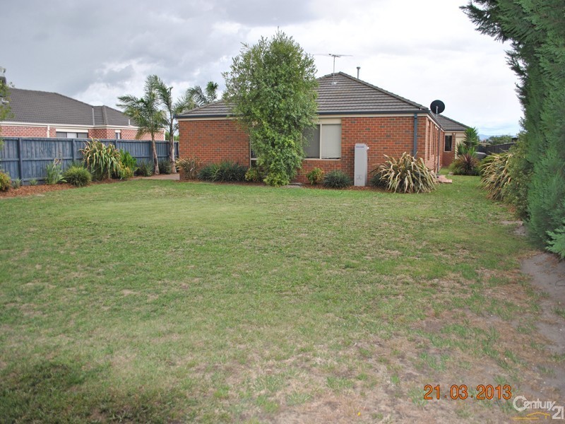 4 Britannia Close, Narre Warren South VIC 3805