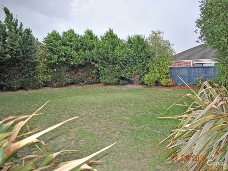 4 Britannia Close, Narre Warren South VIC 3805