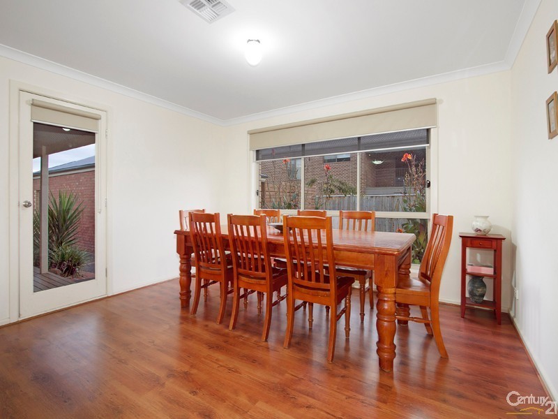 14  Roselea Place, Narre Warren North VIC 3804