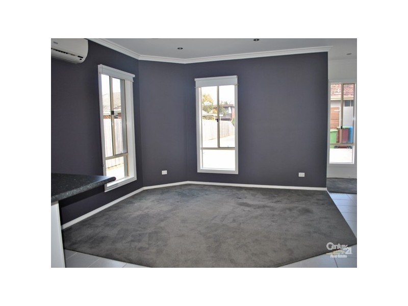 2/56 Albert Road, Hallam VIC 3803