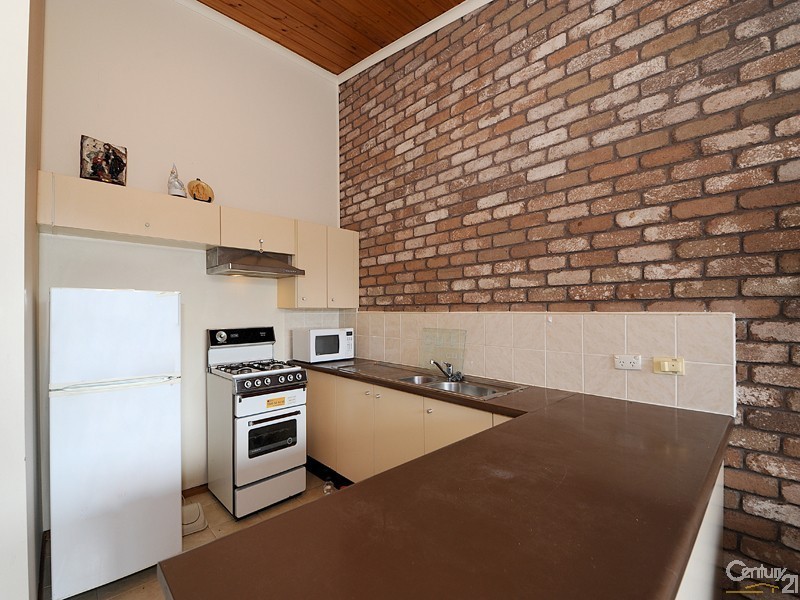 8/14  Shrives Road, Narre Warren VIC 3805