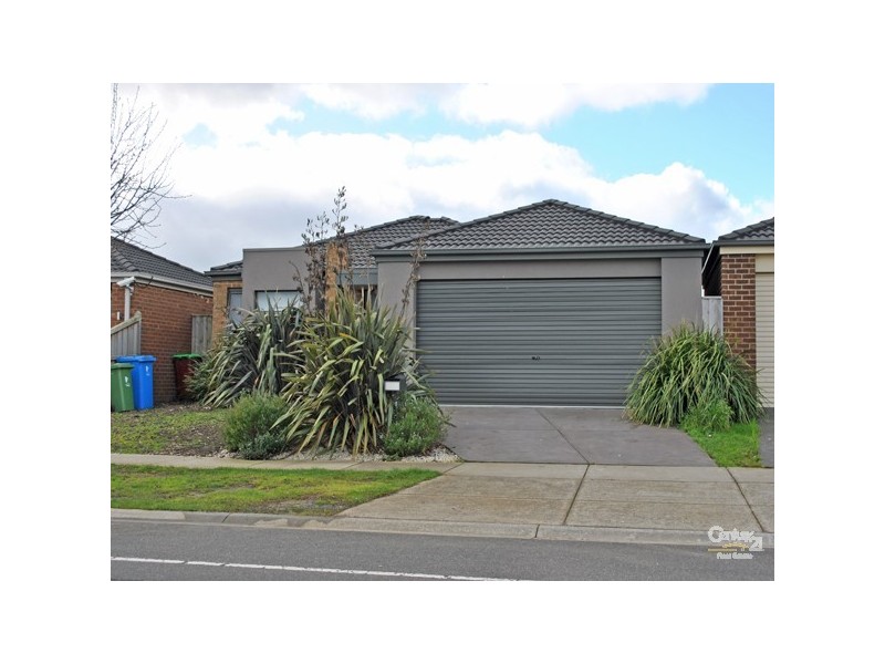 96 Ridgemont Drive, Berwick VIC 3806