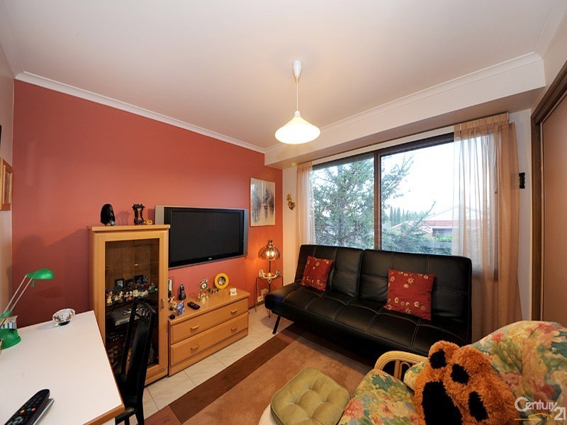 10 Briscoe Court, Endeavour Hills VIC 3802