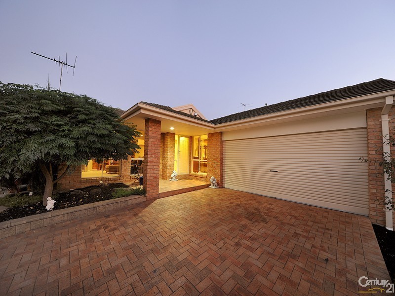 7 Walcott Place, Narre Warren South VIC 3805