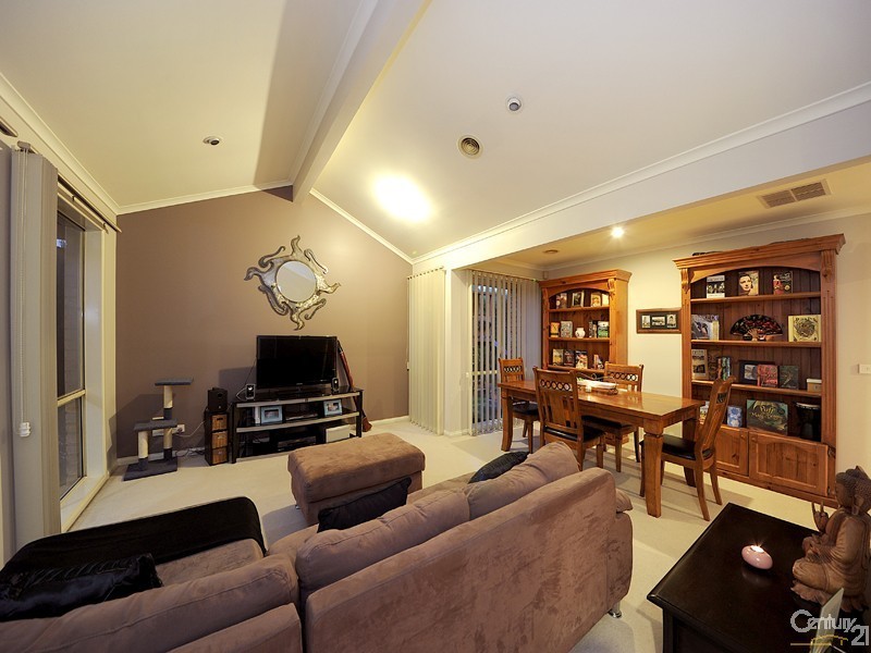 7 Walcott Place, Narre Warren South VIC 3805