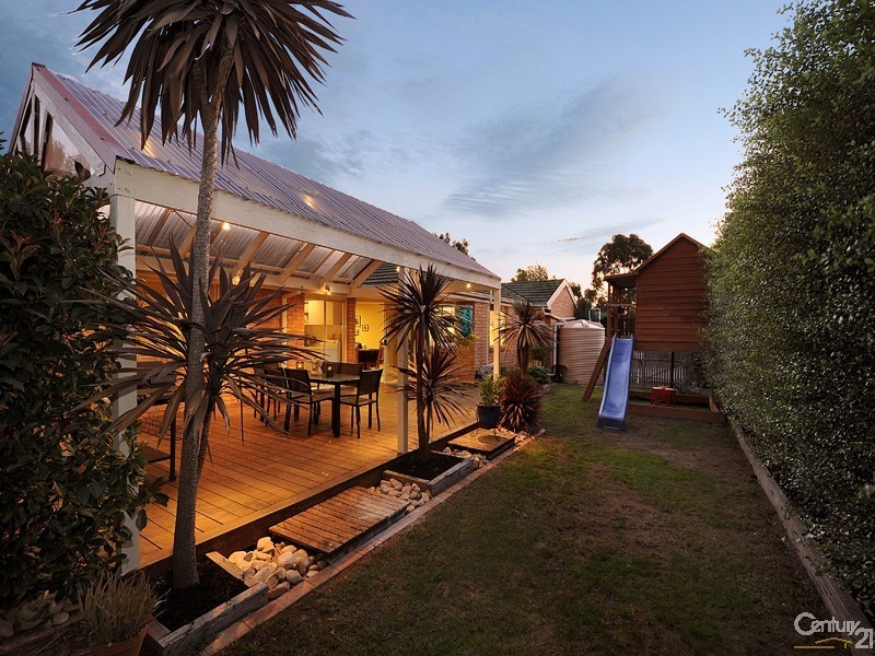 7 Walcott Place, Narre Warren South VIC 3805