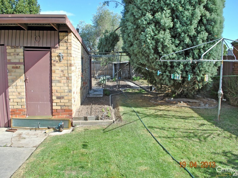 2 Purdy Avenue, Dandenong VIC 3175