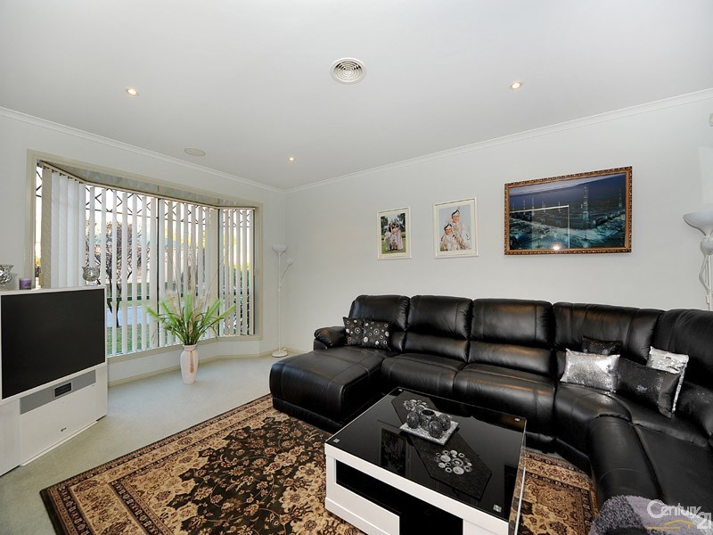 2 Portree Place, Narre Warren South VIC 3805