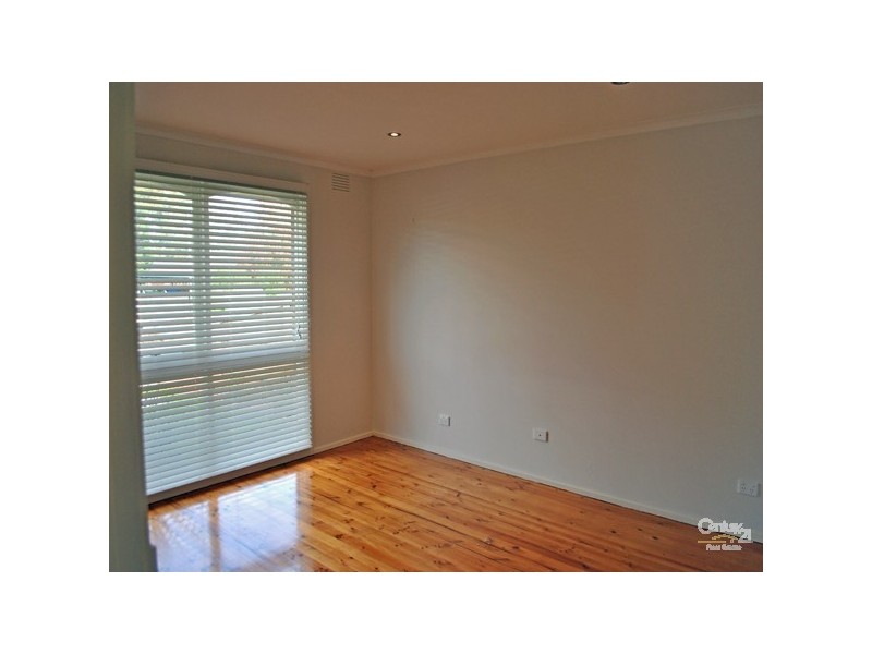 25 Upton Crescent, Narre Warren VIC 3805